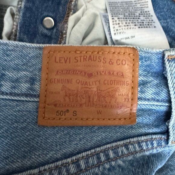 Levi’s 501 Skinny in Nice As Pie Medium Wash Size 25 - Picture 8 of 8
